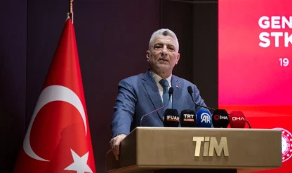 Ticaret Bakanı Bolat, genç girişimcilerle bir araya geldi