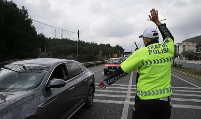 Trafikte yeni önlemler: 520 hız sistemi, 1586 mobil radar