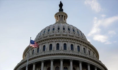 Trump'ın 'büyük zafer' dediği tasarı, senatoda 51'e 49 oyla geçti