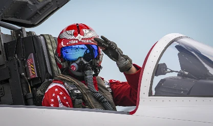 Türk yıldızlarından TEKNOFEST'te gövde gösterisi