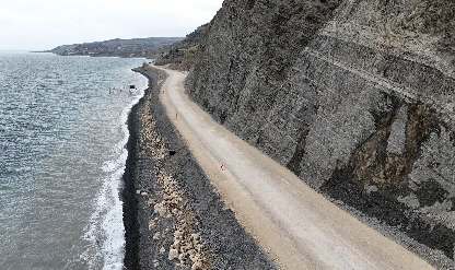 Uçmakdere yolu 1,5 ay sonra trafiğe açıldı