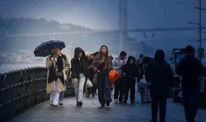 Valilikten fırtına uyarısı: İstanbul'da hızı 75 km'ye ulaşacak