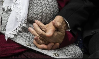 Veriler açıklandı! 9 bini aşkın kişi ikinci baharında evliliğe adım attı