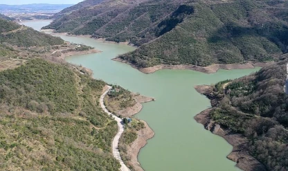 Yuvacık Barajı tam doldu! Salınan su Sapanca Gölü'ne akıyor