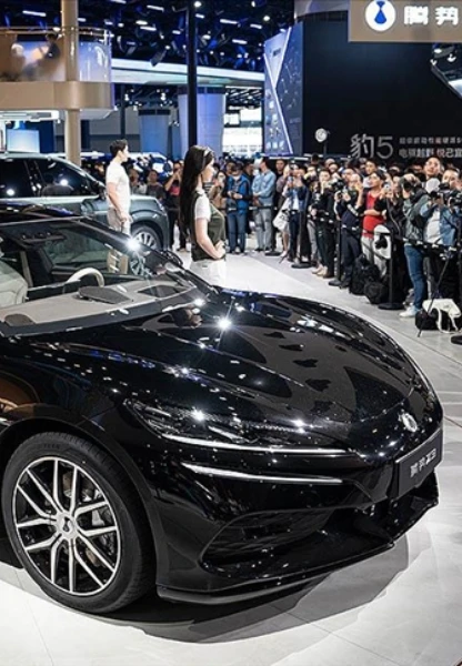 Elektrikli araç piyasasında rekor: Bir yılda 20.7 milyon adet satıldı