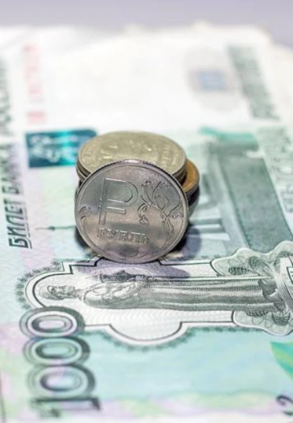 Ruble ABD doları karşısında güçlendi