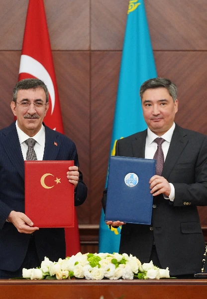 Türkiye ve Kazakistan arasında imzalar atıldı