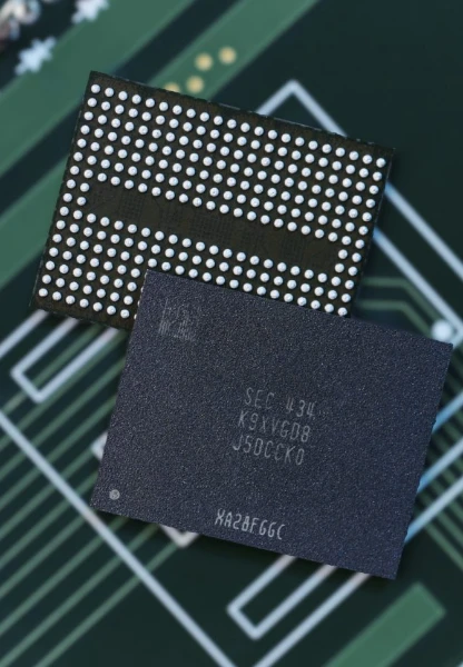 Yapay zeka NAND fiyatlarını uçurdu: Samsung ikinci çeyrekte de zam yapacak