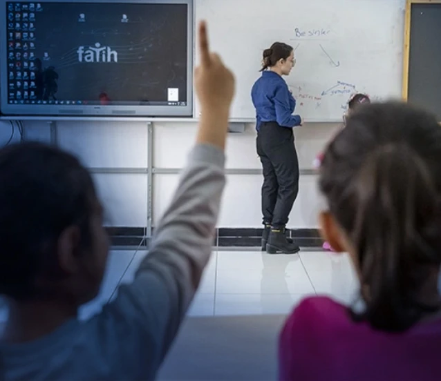 10 BİN ÖĞRETMEN ATAMASI NORM GÜNCELLEMESİ | Bakan Tekin'den açıklama