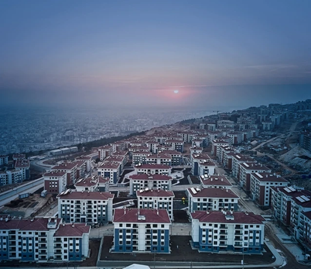 3 yılda 3,6 trilyon lira harcandı: Deprem bölgesi ihya edildi