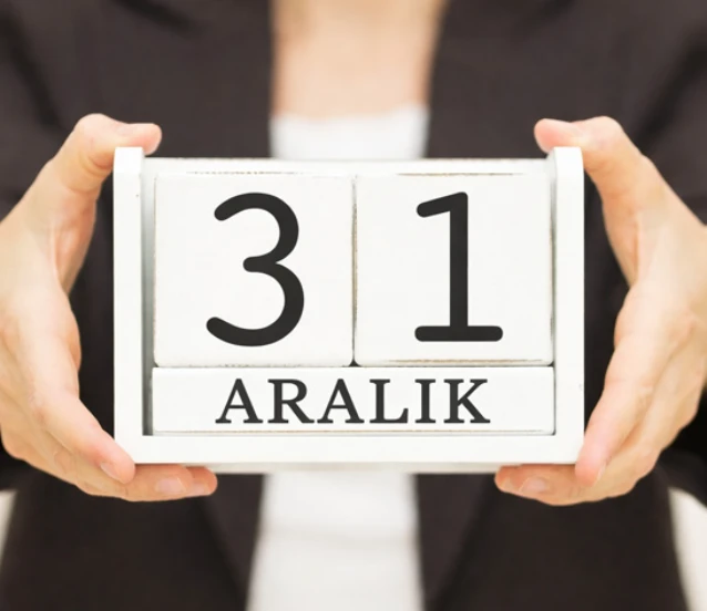 31 Aralık yarım gün mü, 1 Ocak resmi tatil mi?