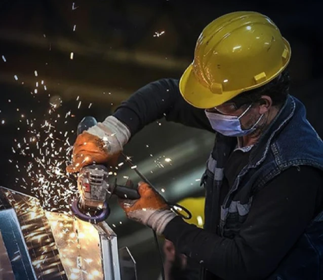 66 meslekte 'yeterlilik belgesi' zorunluluğu: Resmi Gazete'de yayımlandı