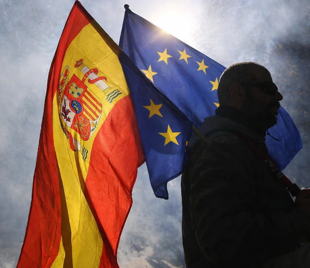 AB uyardı! İspanya dinlemedi: Yürürlüğe girdi