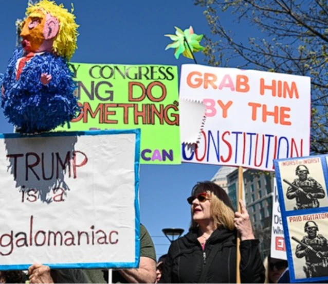 ABD’de milyonlar sokağa çıktı: 'Krallara hayır' protestoları büyüyor