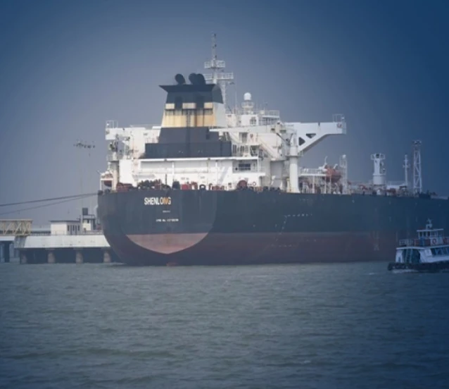 ABD'nin İran ablukasında ilk 24 saat: 4 gemi geçiş yaptı