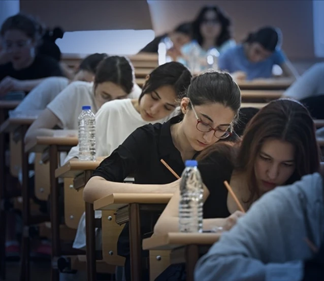 Aileler dikkat! YKS öncesi sınav kaygısı için uzmanından son gün uyarısı