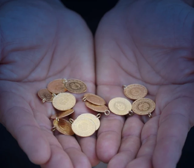 Altın piyasasında sert satış: Jeopolitik gerilim yeniden alevlendi