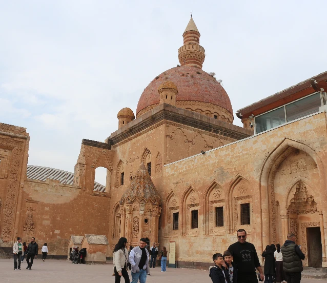 Ara tatilde turizm noktalarına ilgi artıyor!