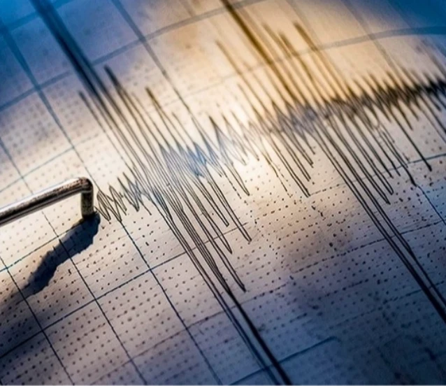 Kütahya'da 4.8 büyüklüğünde deprem! Çevre illerden de hissedildi