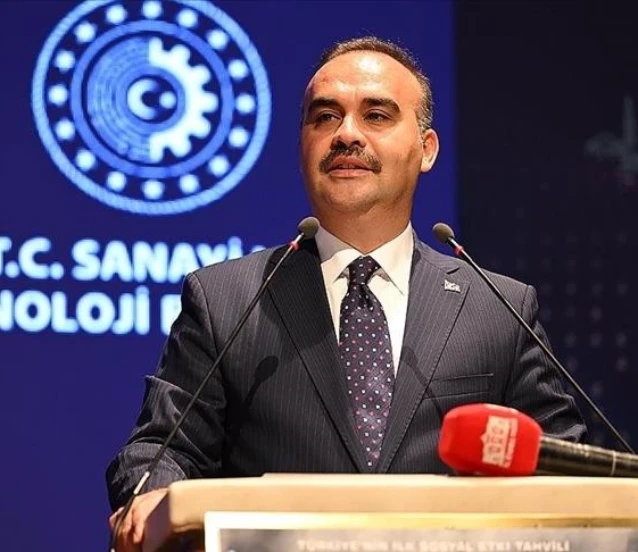 Bakan Kacır kasım ayı ihracat verilerini değerlendirdi