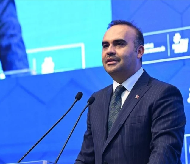 Bakan Kacır: Orta ve yüksek teknoloji ihracatı 10 kat artarak 100 milyar dolara çıktı