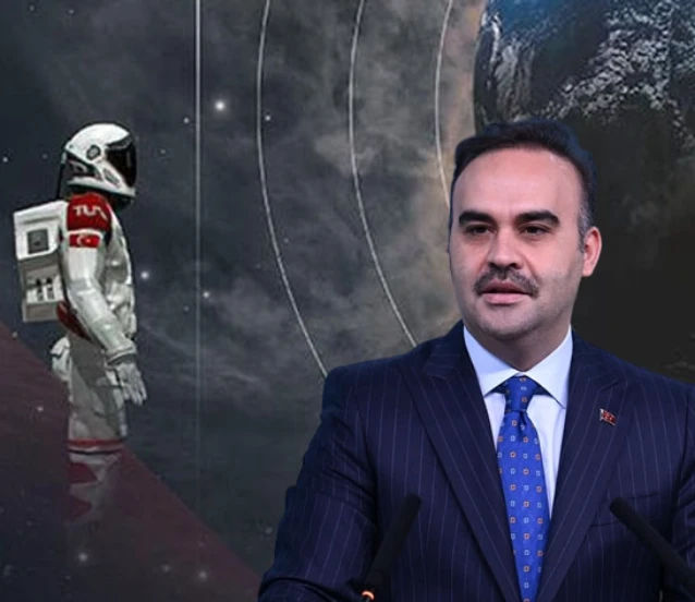 Bakan Kacır: Ay'a milli uzay aracımızla gideceğiz