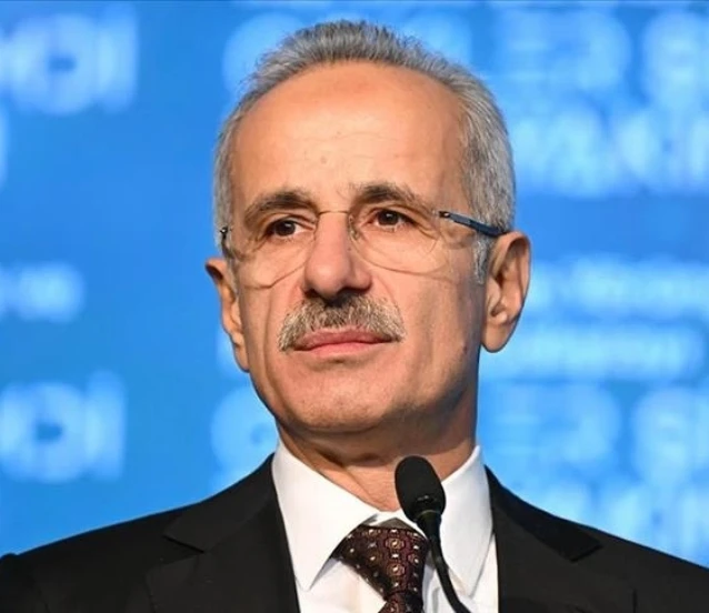 Bakan Uraloğlu:  2,5 saat süren seyahat süresi 36 dakikaya düşecek