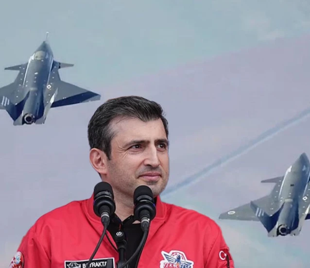 Bayraktar KIZILELMA otonom 'kol uçuşu'yla dünyada ilk oldu!