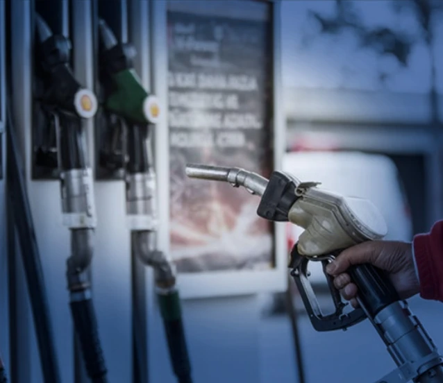 BENZİN İNDİRİM| Benzine indirim mi geliyor? Tutarı ne kadar?