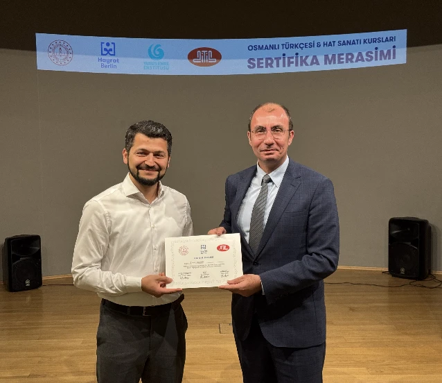 Berlin'de Osmanlı Türkçesi ve hat sanatı kursu düzenlendi!