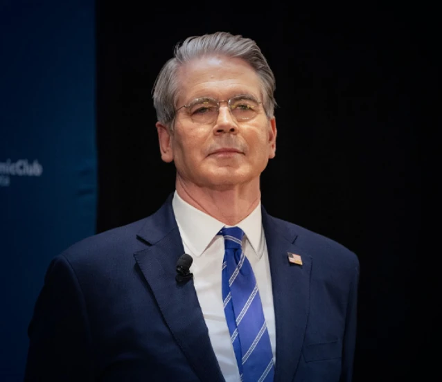 Bessent'ten Hürmüz mesajı: Zamanla kontrolü ele alacağız