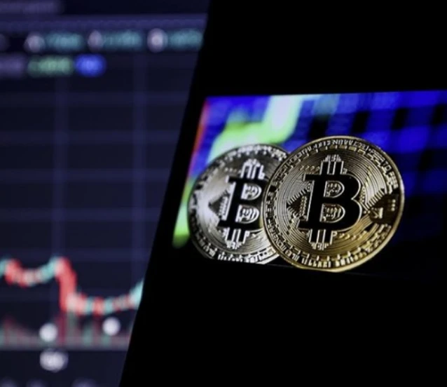 Bitcoin sıçradı: Trump’ın erteleme kararı piyasaları yukarı taşıdı