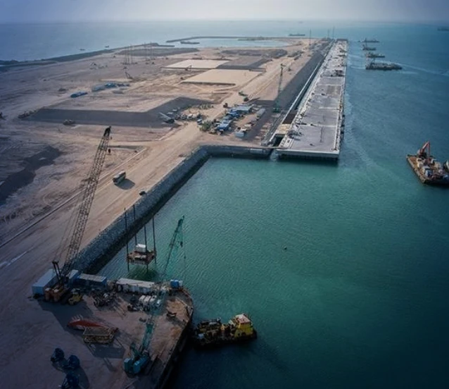 Bölgede ulaşım riskleri arttı: Orta Koridor ve Kalkınma Yolu'nun önemi bir kez daha ortaya çıktı