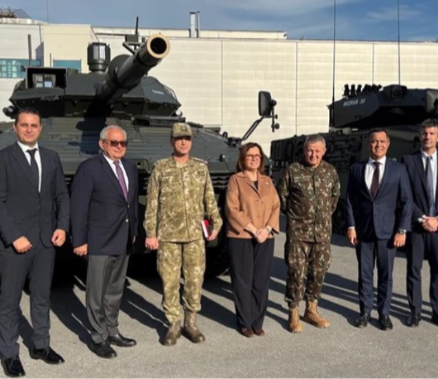 Brezilya Ordusu Otokar’ı ziyaret etti