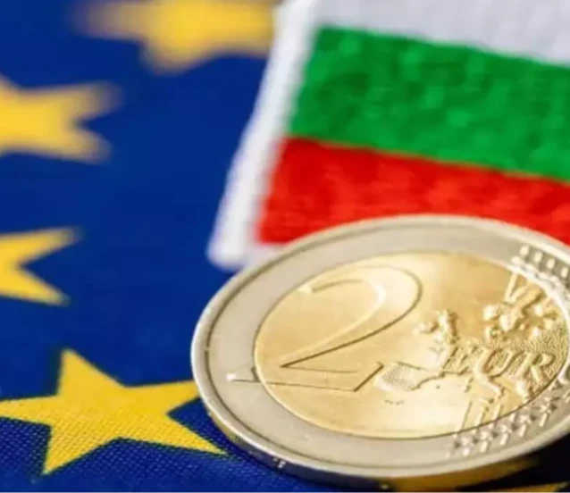 Bulgaristan Euro Bölgesi’ne geçti: Bulgar levası yerini euroya bıraktı