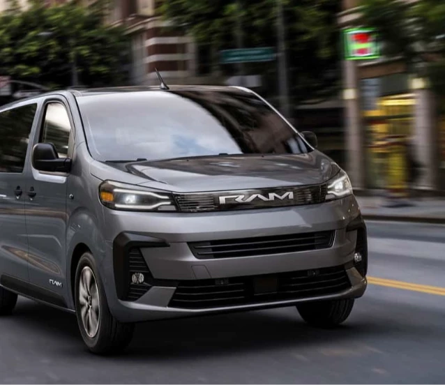 Bursa'da üretilen orta hafif ticari araç ABD yolcusu