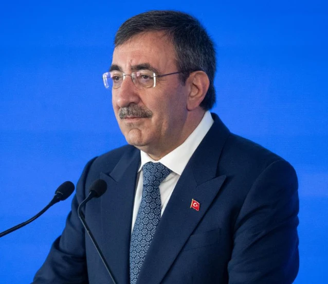 Cevdet Yılmaz istihdam verilerini değerlendirdi: İstikrar mesajı