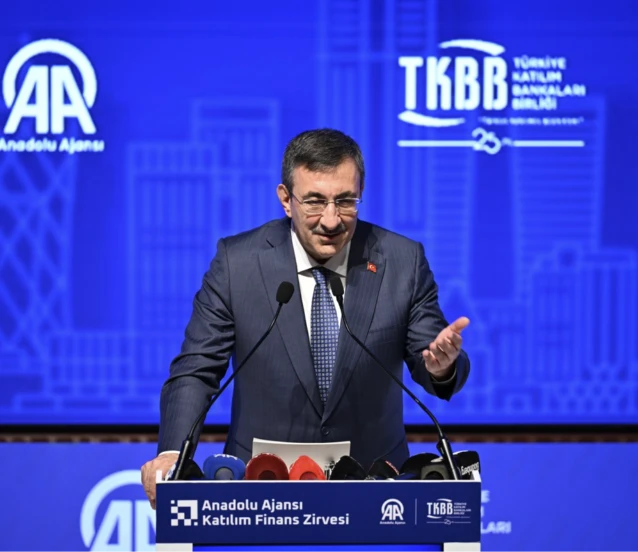 Cevdet Yılmaz'da İstanbul Finans Merkezi mesajı: Kaldıraç rolü görecek