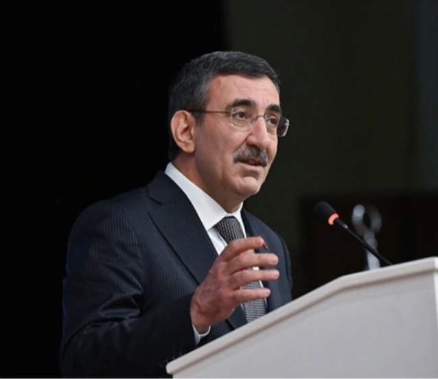 Cevdet Yılmaz'dan cari açık değerlendirmesi: Finansal istikrar güçleniyor