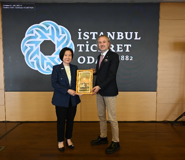 Çin ve Asya pazarına açılan kapı: Hong Kong