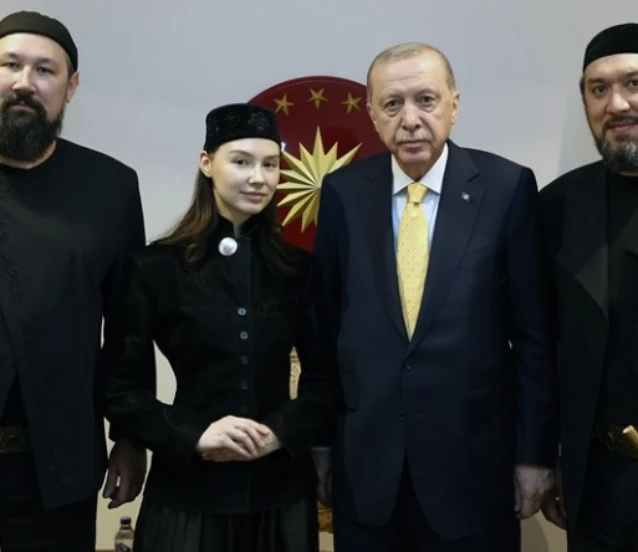 Cumhurbaşkanı Erdoğan, Ay Yola müzik grubunu kabul etti