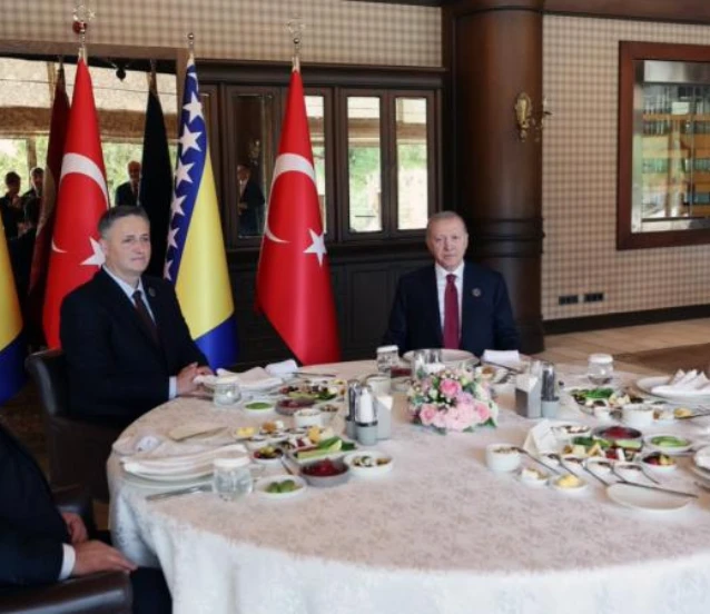 Erdoğan, Bosna Hersek Devlet Başkanlığı Konseyi üyelerini ağırladı