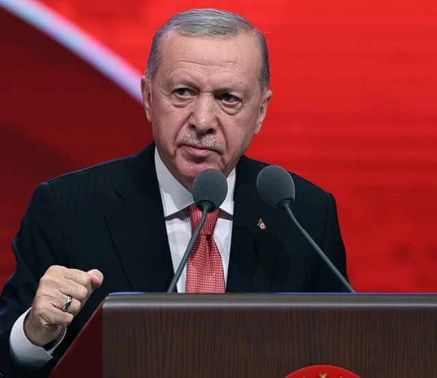 Erdoğan: İstanbul'un fethi bir şehrin hayat bulmasıdır