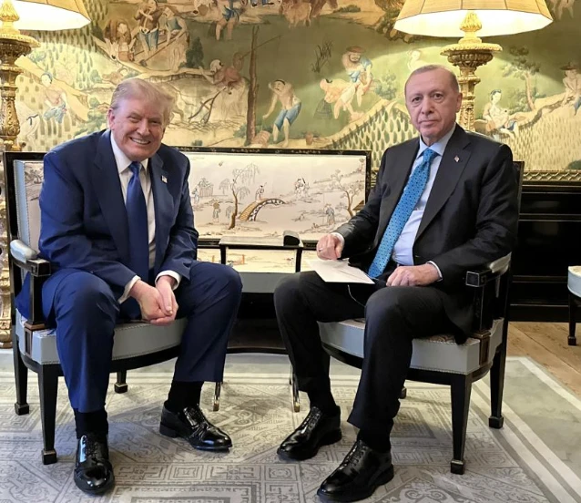 Cumhurbaşkanı Erdoğan, Lahey'de Trump ile görüştü