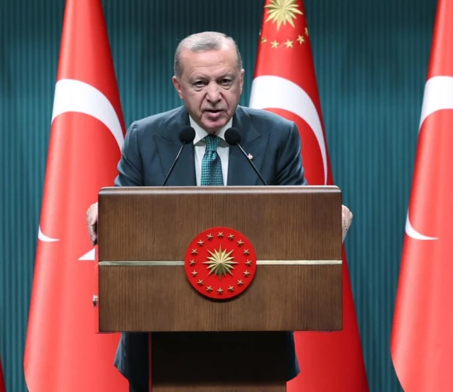 Cumhurbaşkanı Erdoğan'dan büyüme mesajı: 2028 hedefini açıkladı