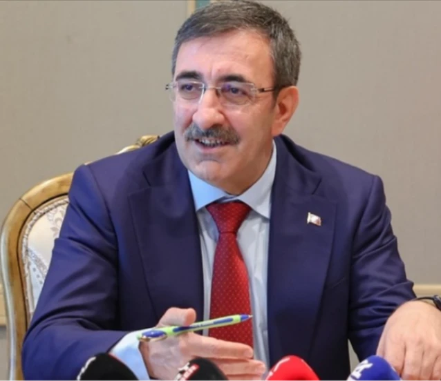 Cumhurbaşkanı Yardımcısı Cevdet Yılmaz'dan 10 Ocak Gazeteciler Günü mesajı