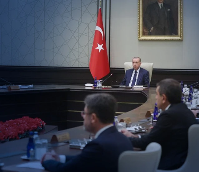 Cumhurbaşkanlığı Kabinesi Beştepe'de yoğun gündemle toplanıyor