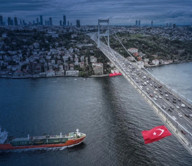 Dünya enerji sevkiyatında güvenli rotalar arıyor: Kilit ülke Türkiye