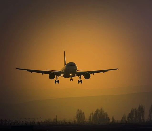 EasyJet'ten maliyet uyarısı: Yaz sonunda bilet fiyatları yükselecek