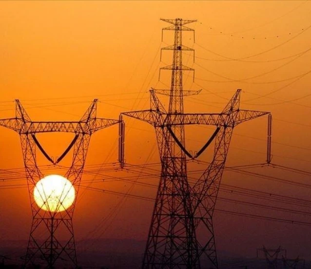 Bakan Bayraktar: Elektrifikasyon sürecini kapsayıcı stratejiyle yöneteceğiz